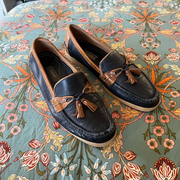 Bally Leather Loafers - Picture 2 of 9
